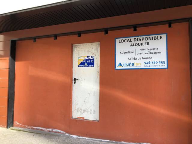 Local comercial en Alquiler en Plaza Alberto Acero en Laudio / Llodio