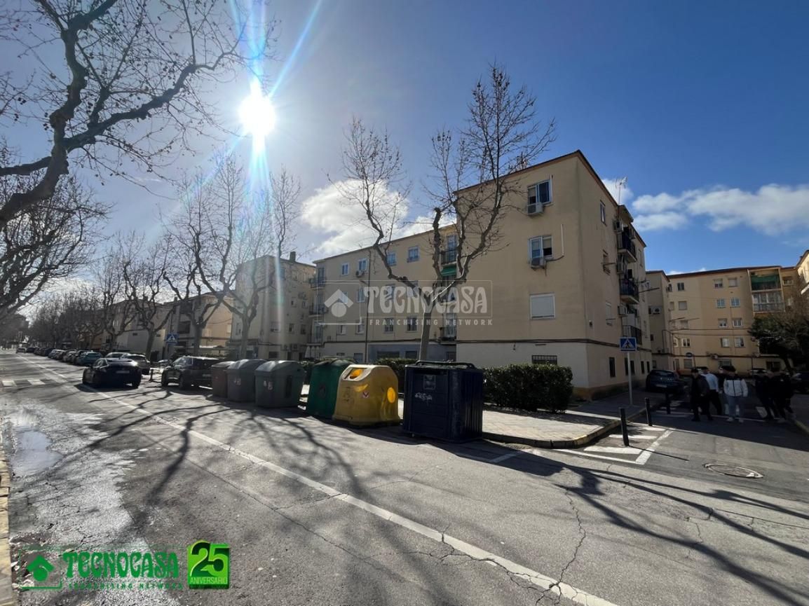 Exterior view of Flat for sale in Ciudad Real Capital