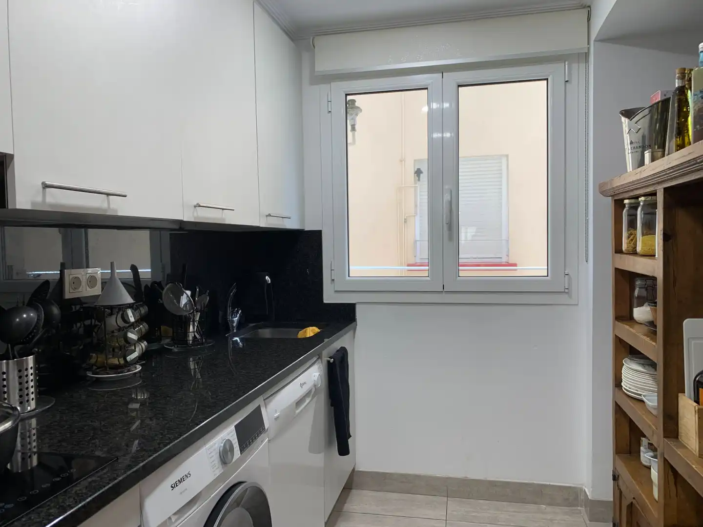 Kitchen of Flat for sale in Irun   with Heating and Furnished