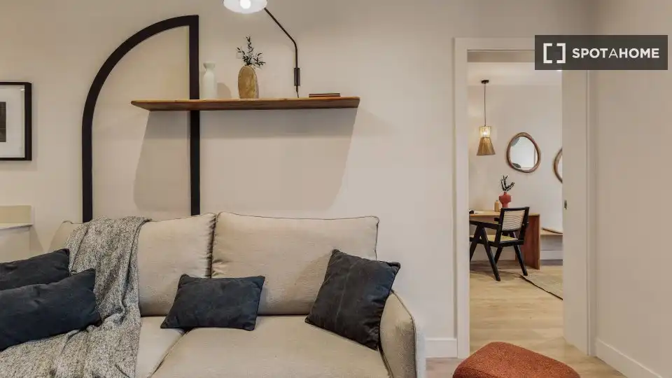 Living room of Flat for rent in Barcelona  with Air Conditioner, Heating and Furnished