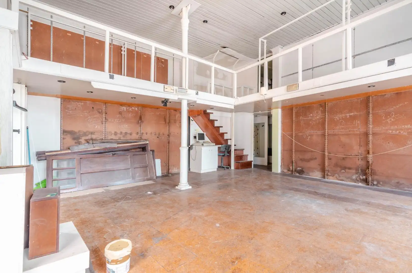 Commercial properties for sale in Siero