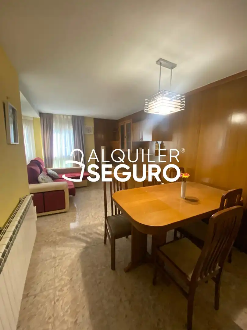 Piso en alquiler en POETA RAMÓN DE GARCÍASOL
