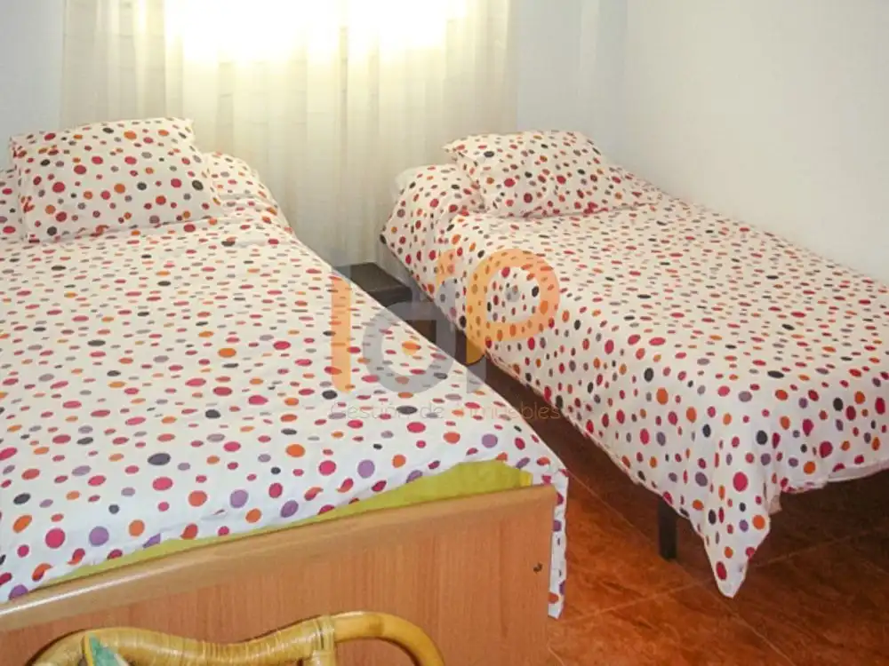 Habitación de Piso en venta en Huércal-Overa con Terraza y Balcón