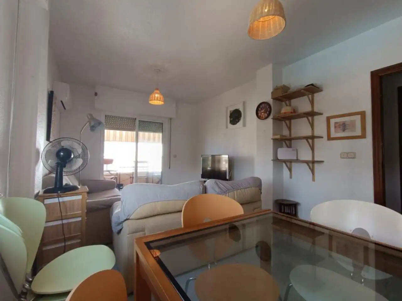Living room of Flat for rent in El Campello  with Air Conditioner, Terrace and Furnished