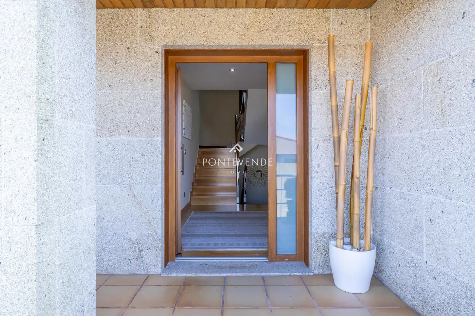Casa o xalet en venda en Vigo  amb Calefacció, Jardí privat i Terrassa