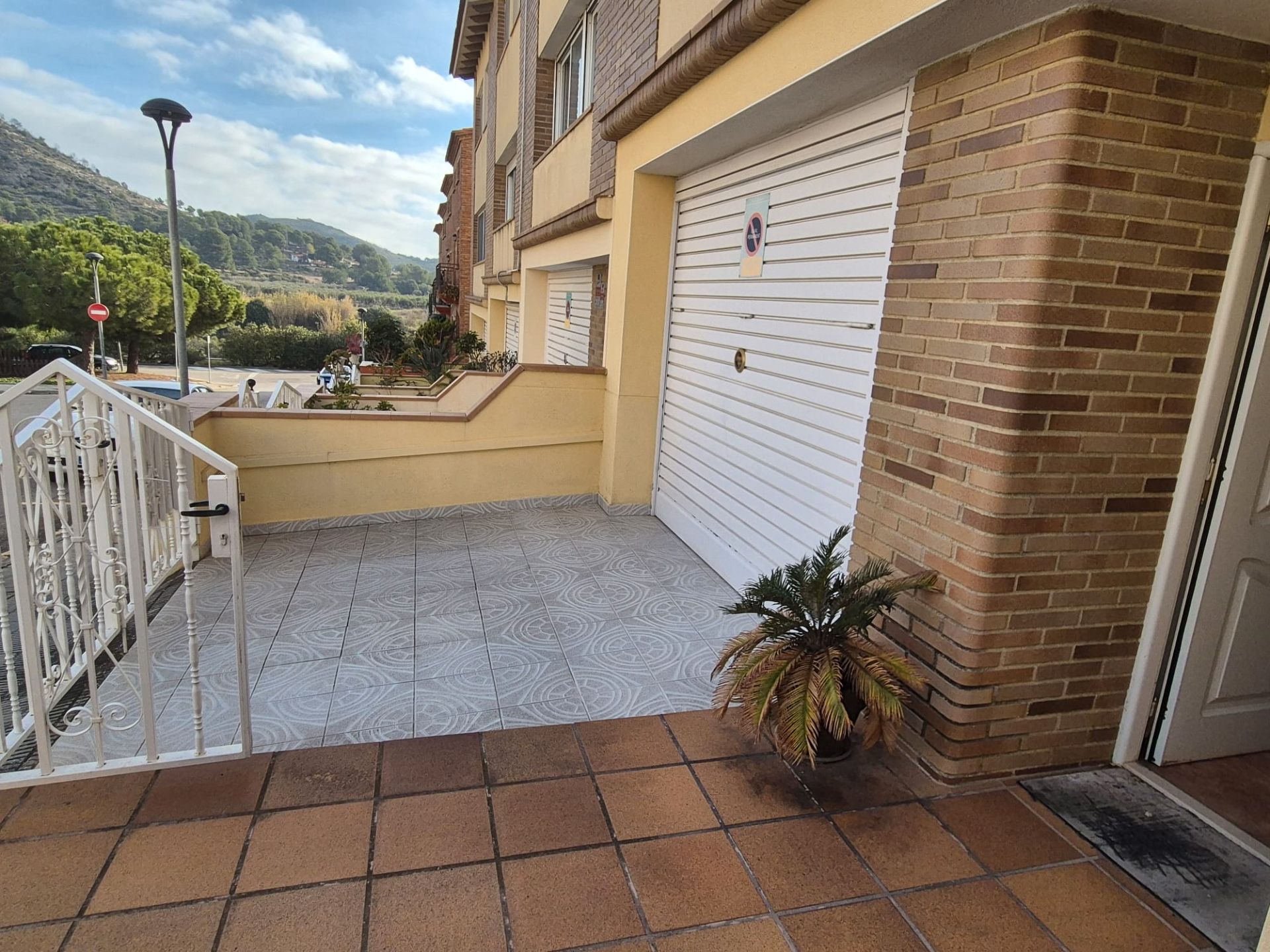 Exterior view of Single-family semi-detached for sale in Calafell  with Air Conditioner, Heating and Terrace