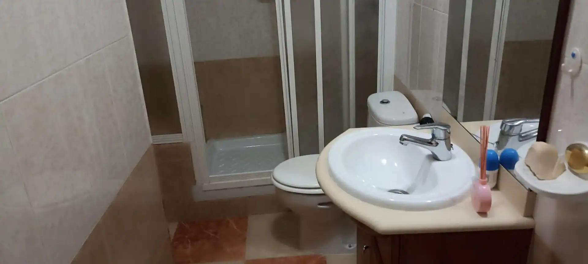 Bathroom of Flat for rent in Carabaña  with Air Conditioner, Heating and Washing machine