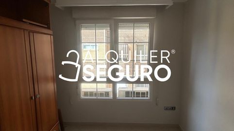 Photo 3 of Flat for rent in Bajo de Húetor, Camino de los Neveros - Serrallo, Granada Capital