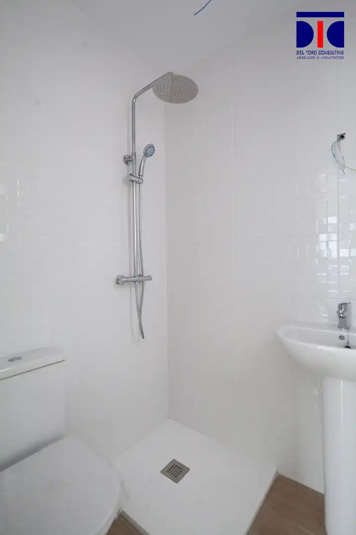 Baño de Ático en venta en Sevilla con Terraza