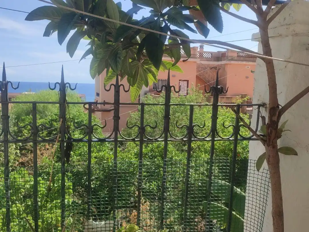 Piso con ascensor en venta en Vía  augusta 3