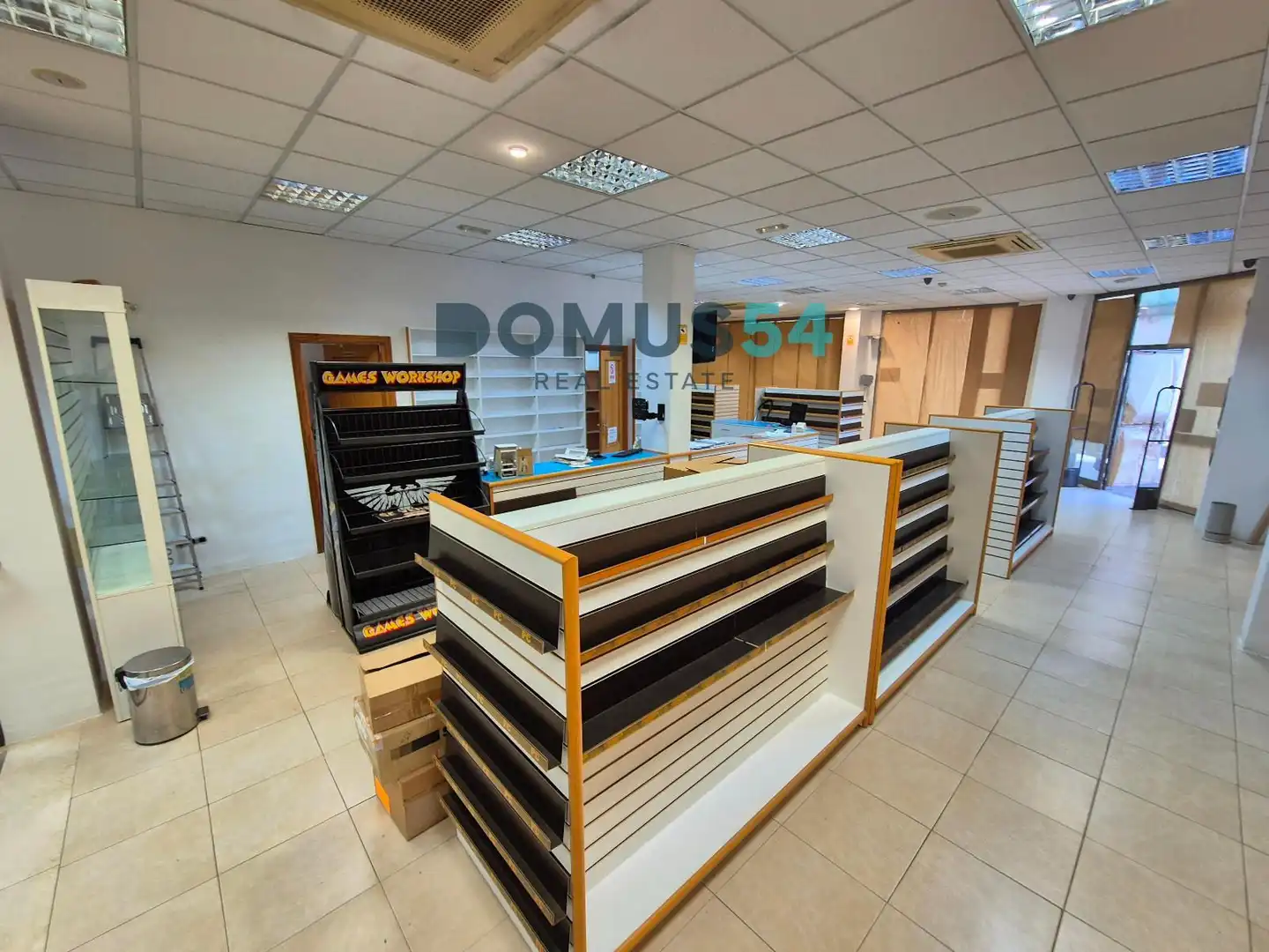 Local comercial en venda a Gran Via de Colom, imagen 5