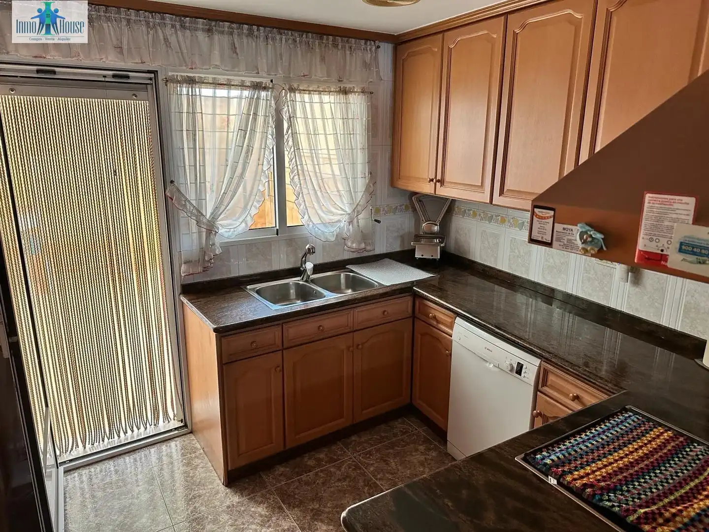 Kitchen of Attic for sale in Almansa  with Air Conditioner, Private garden and Terrace