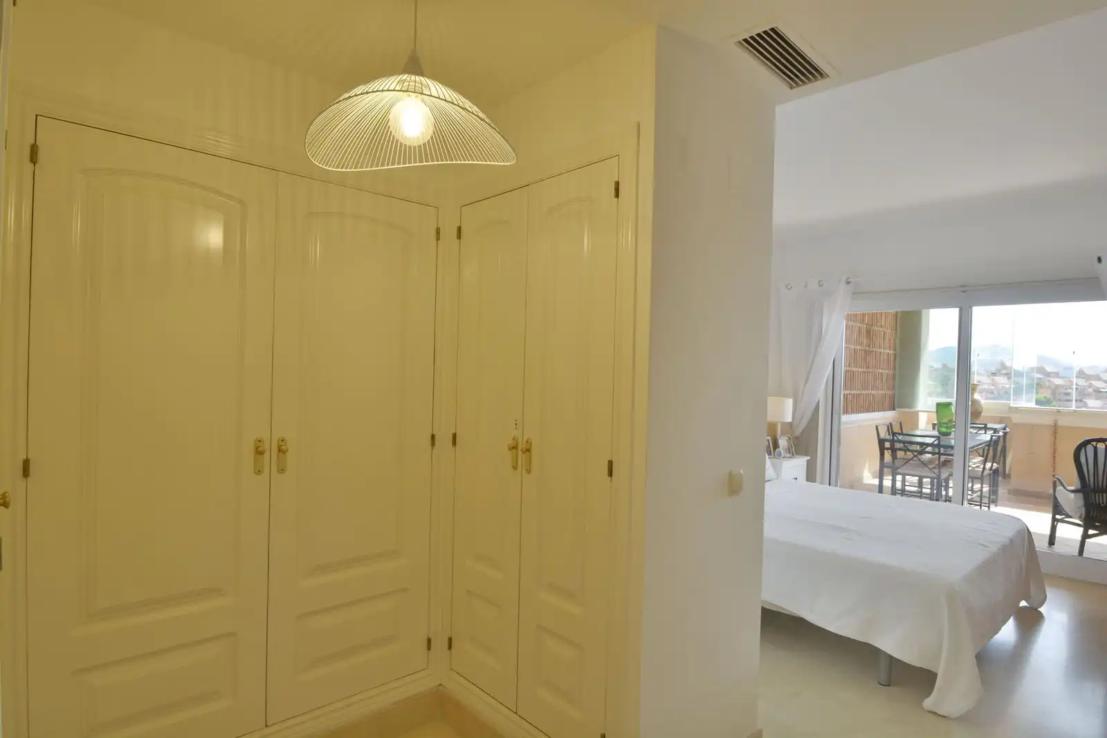 Bedroom of Apartments for sale in Marbella  with Private garden and Community pool