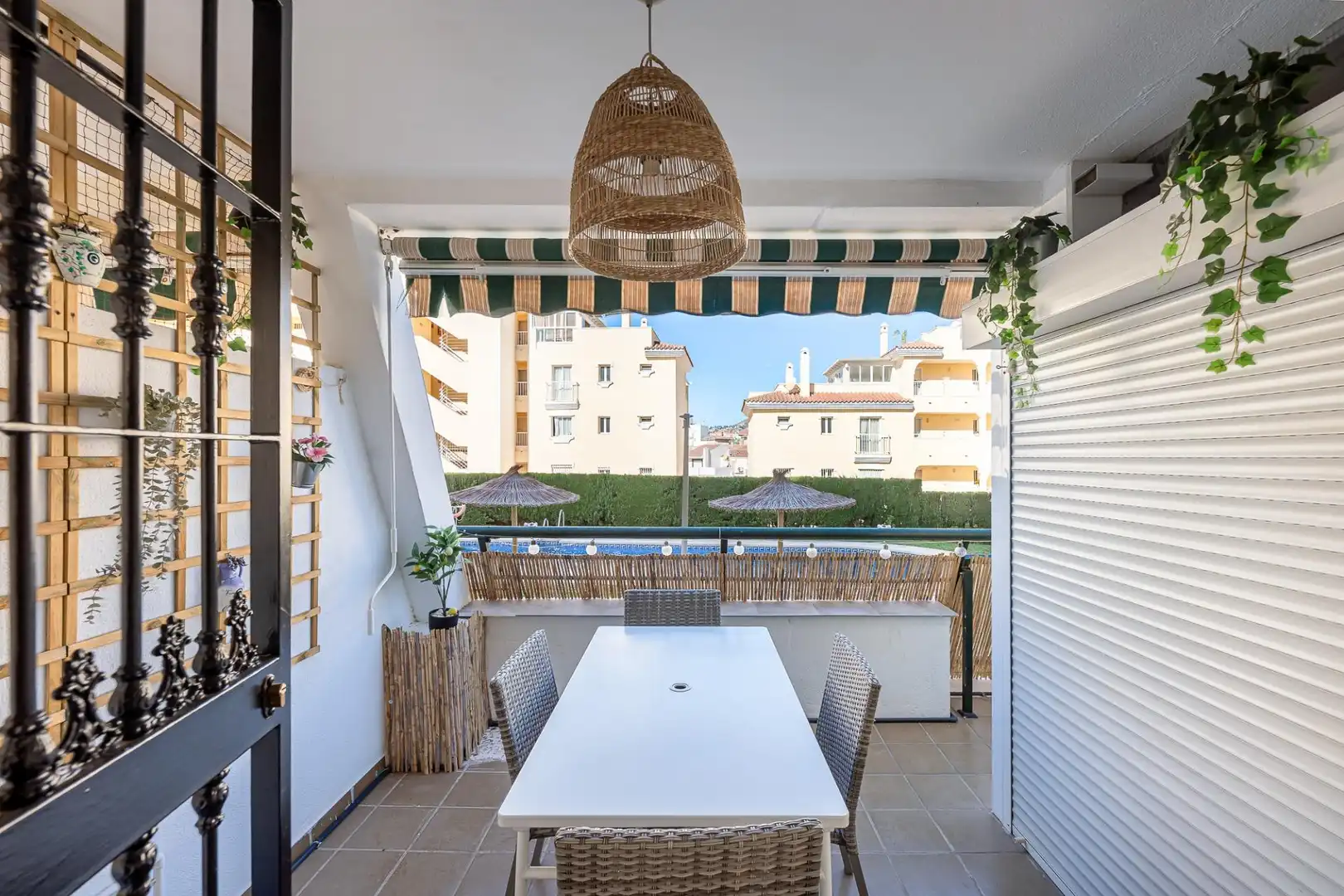 Apartament amb piscina en venda a Calle ALMUÑECAR, imagen 21