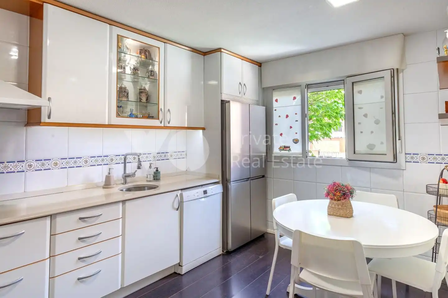 Cocina de Casa adosada en venta en Villanueva de la Cañada con Aire acondicionado, Calefacción y Jardín privado