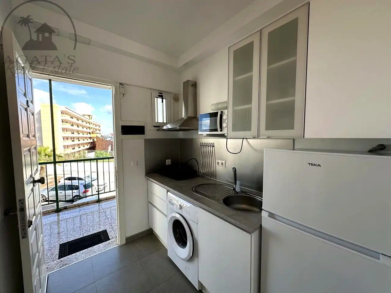 Cuina de Estudi en venda en Icod de los Vinos amb Terrassa i Moblat