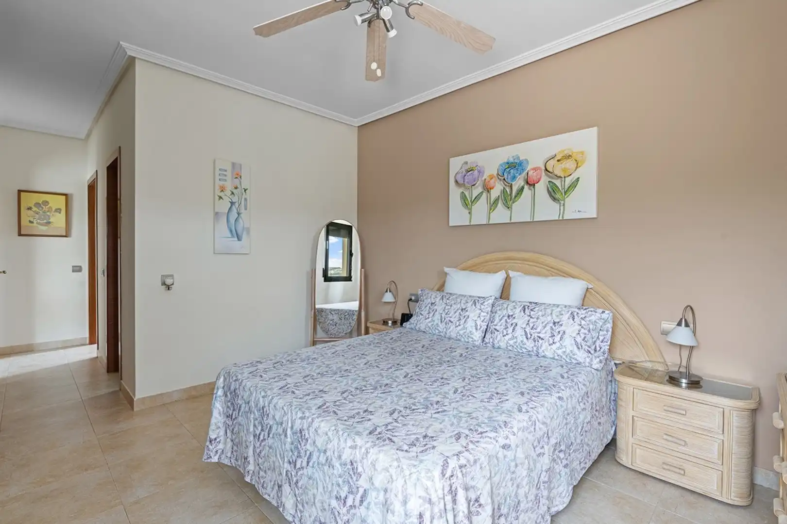 Habitación de Casa o chalet en venta en Alicante / Alacant con Aire acondicionado, Jardín privado y Terraza