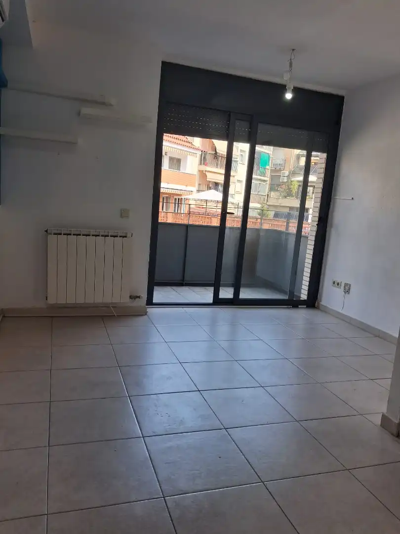 Terraza de Piso en venta en Rubí con Aire acondicionado, Horno y Balcón