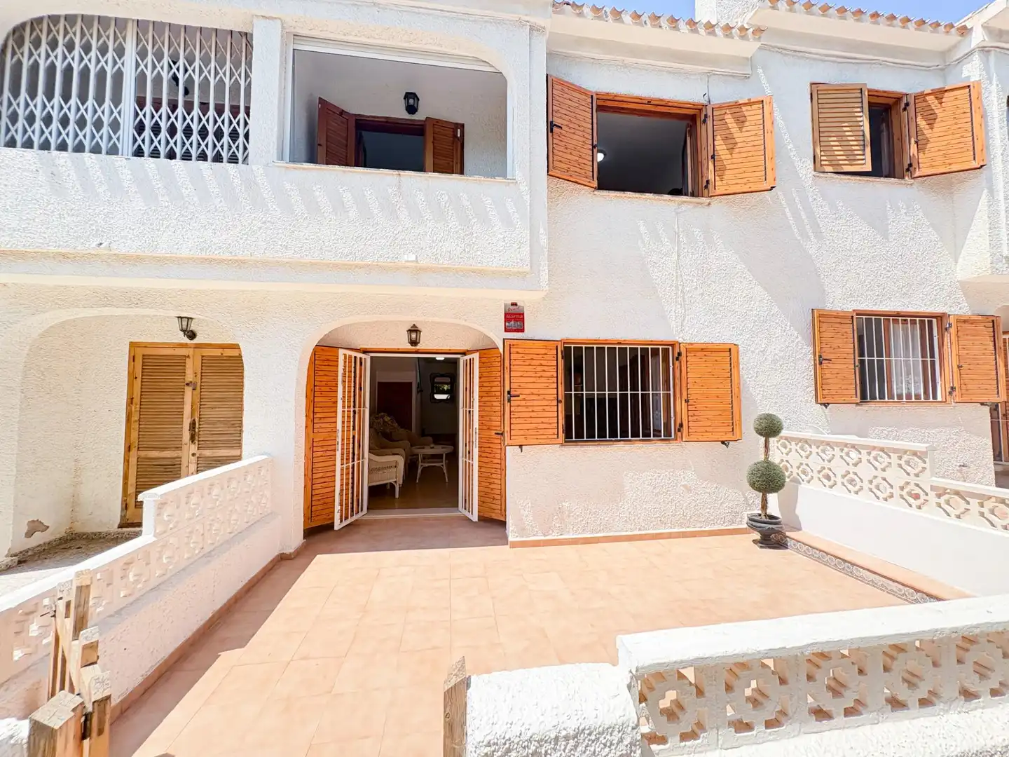 Adossat amb terrassa en venda a Calle JAZMINES-PLAYA FLAMENCA, imagen 26