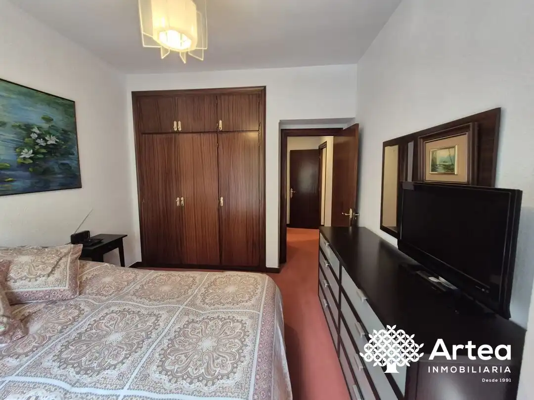 Bedroom of Flat for sale in Bilbao   with Heating