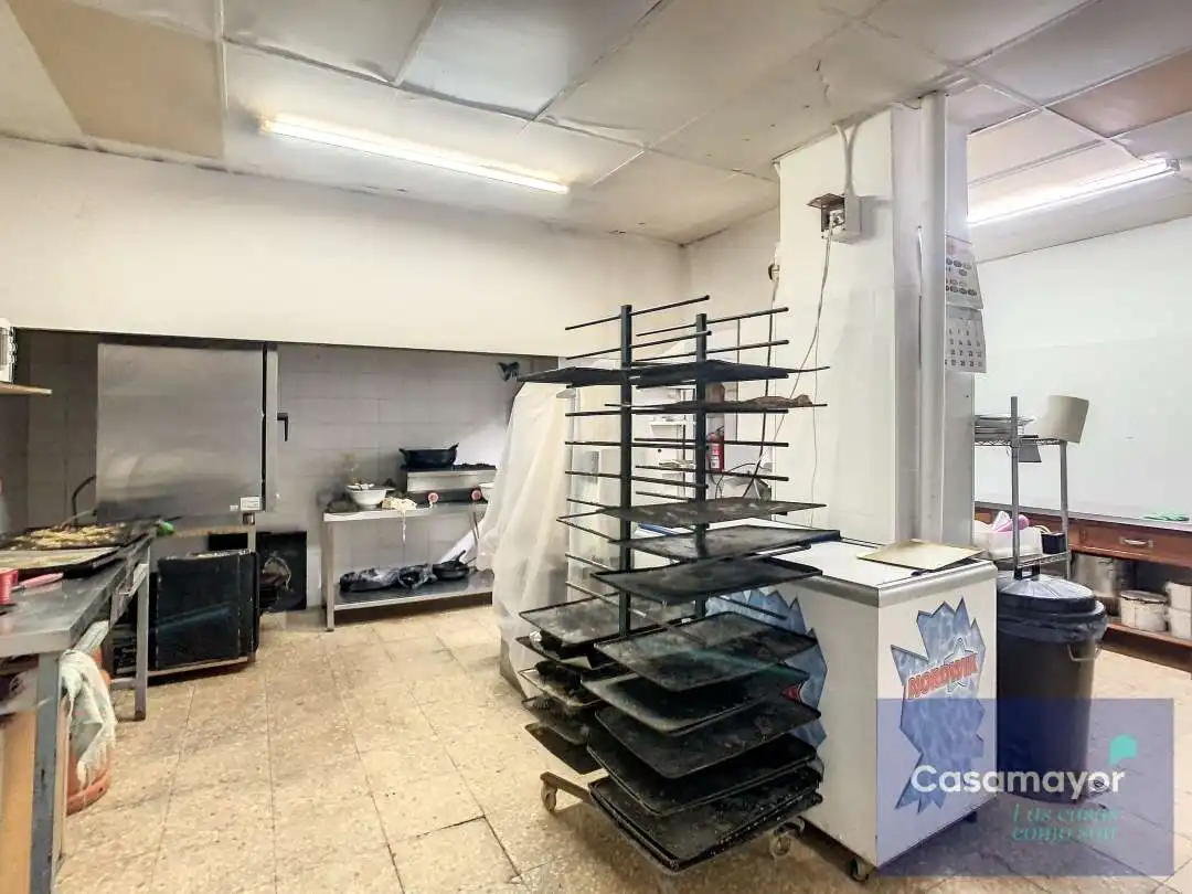 Local comercial en venda a Carrer del Tucuman, imagen 8
