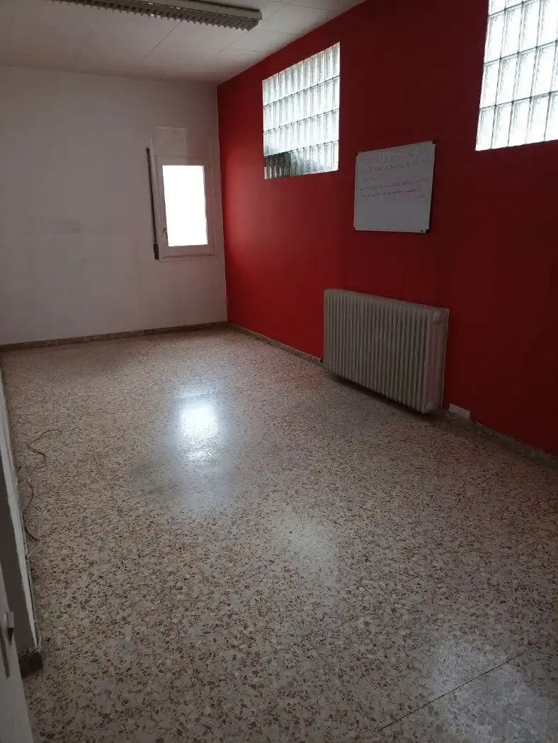 Local comercial en alquiler en Berga, imagen 12