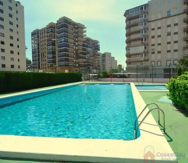 Schwimmbecken von Wohnungen zur Miete in Benicasim / Benicàssim
