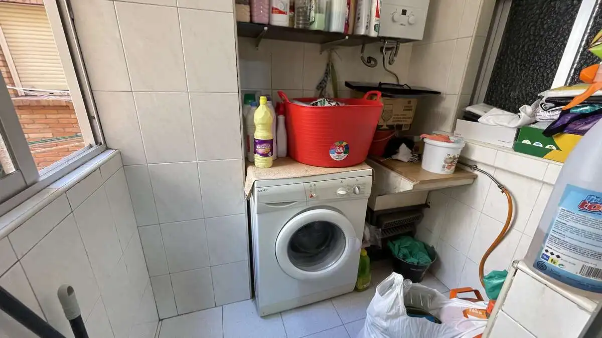 Kitchen of Flat for rent in Granada  with Air Conditioner and Heating