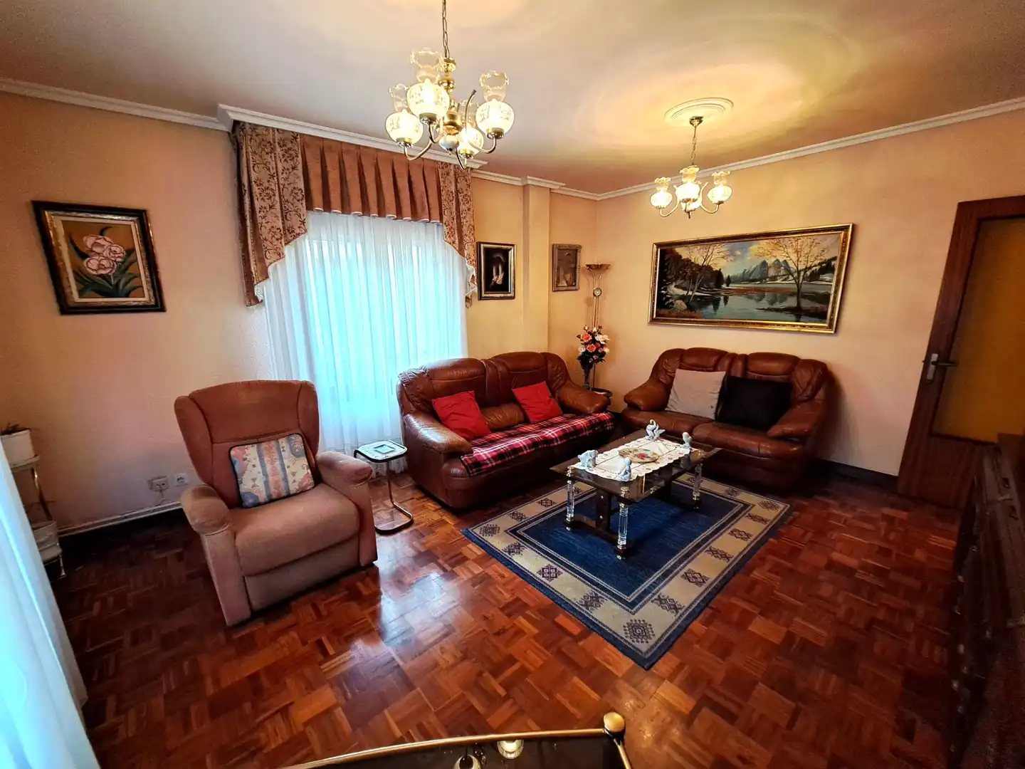 Sala de estar de Piso en venta en Haro con Calefacción, Amueblado y Balcón