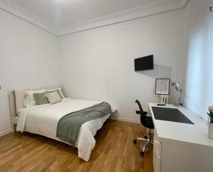 Apartment to share in Argüelles