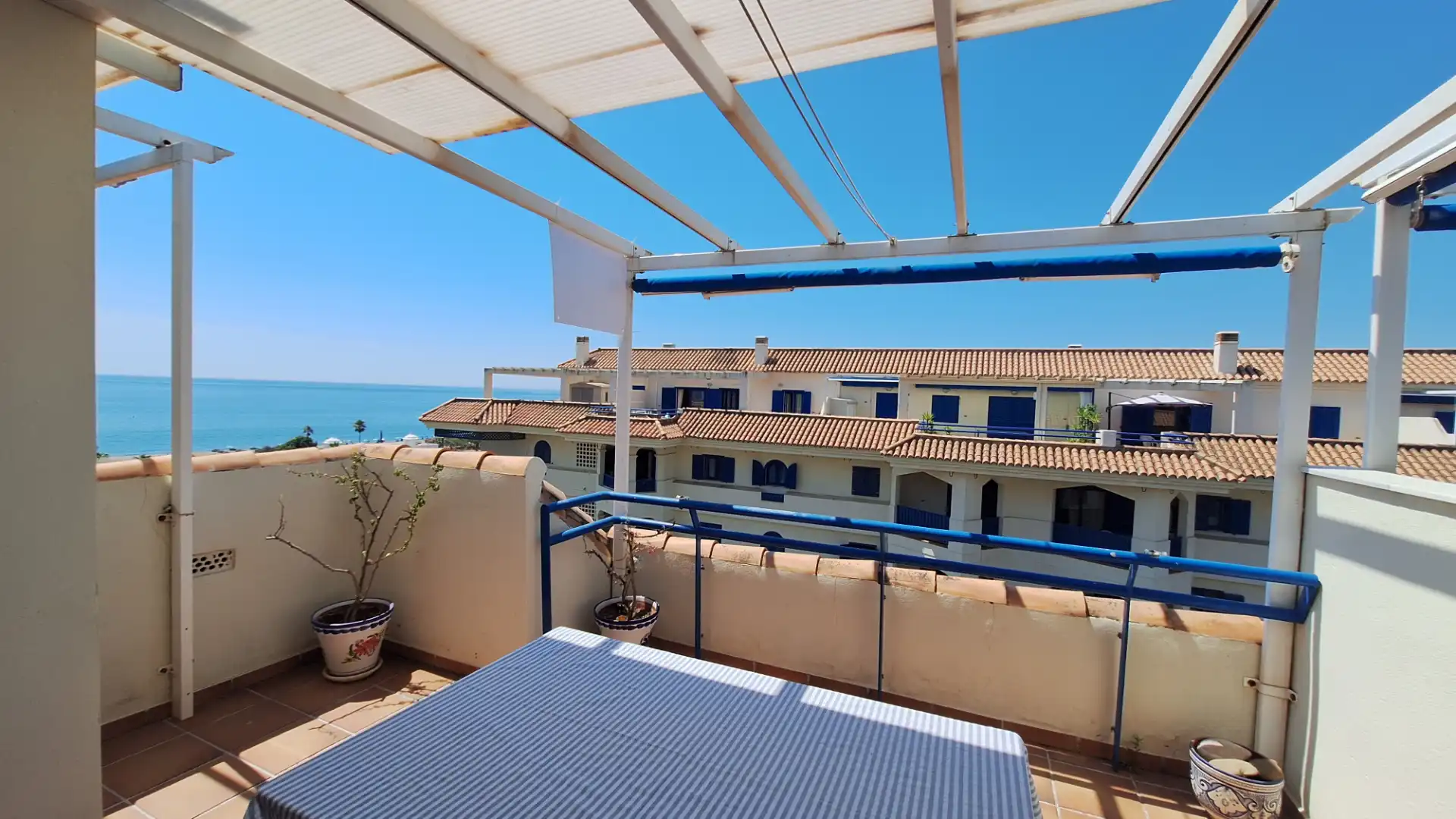 Terraza de Ático en venta en Manilva con Terraza, Amueblado y Horno