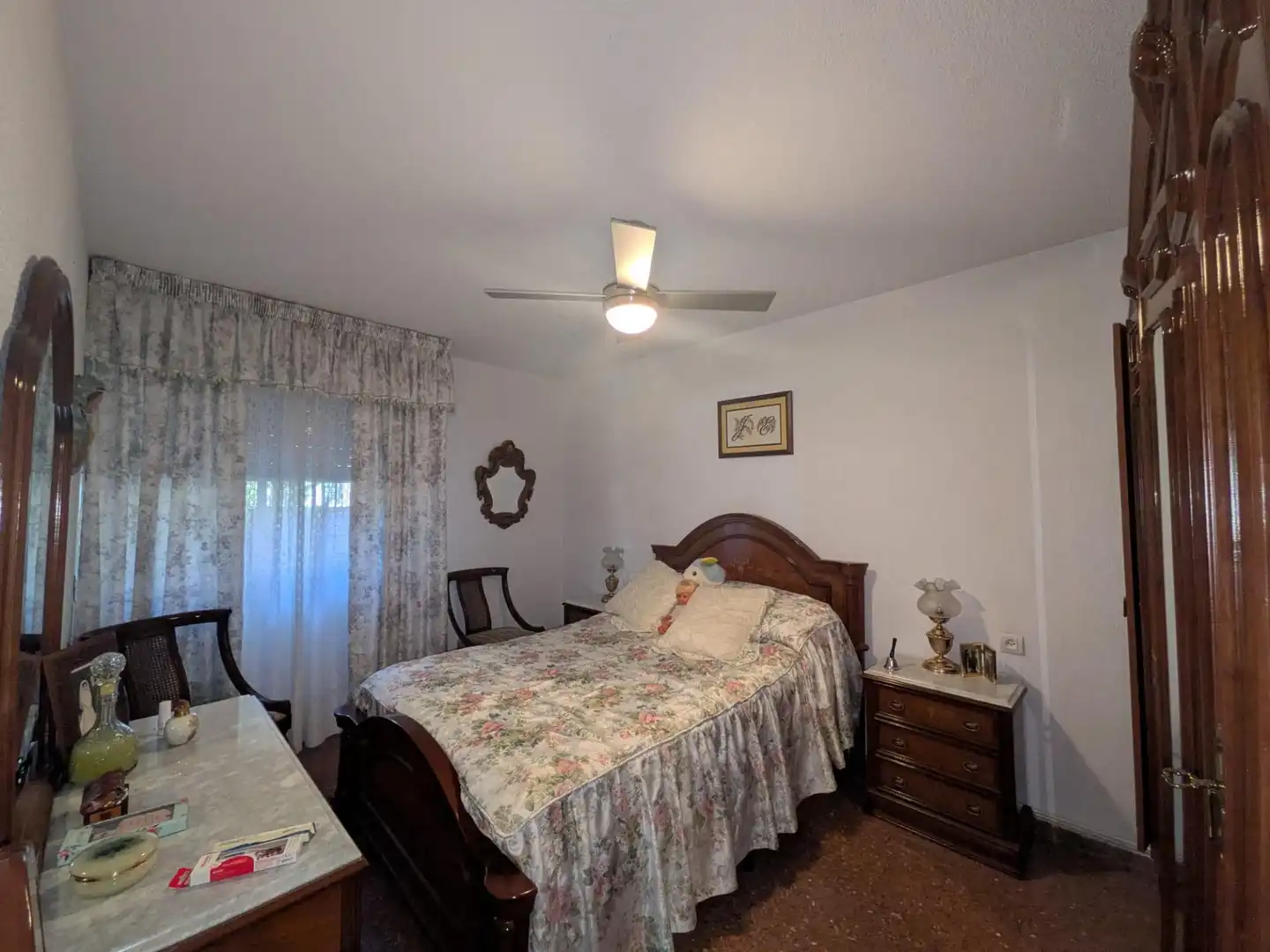 Bedroom of Flat for sale in Córdoba  with Air Conditioner and Terrace