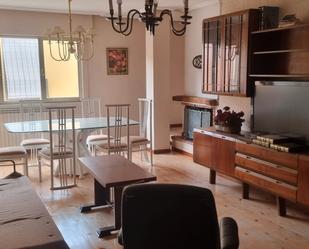 Menjador de Casa adosada en venda en Villada amb Calefacció, Terrassa i Moblat