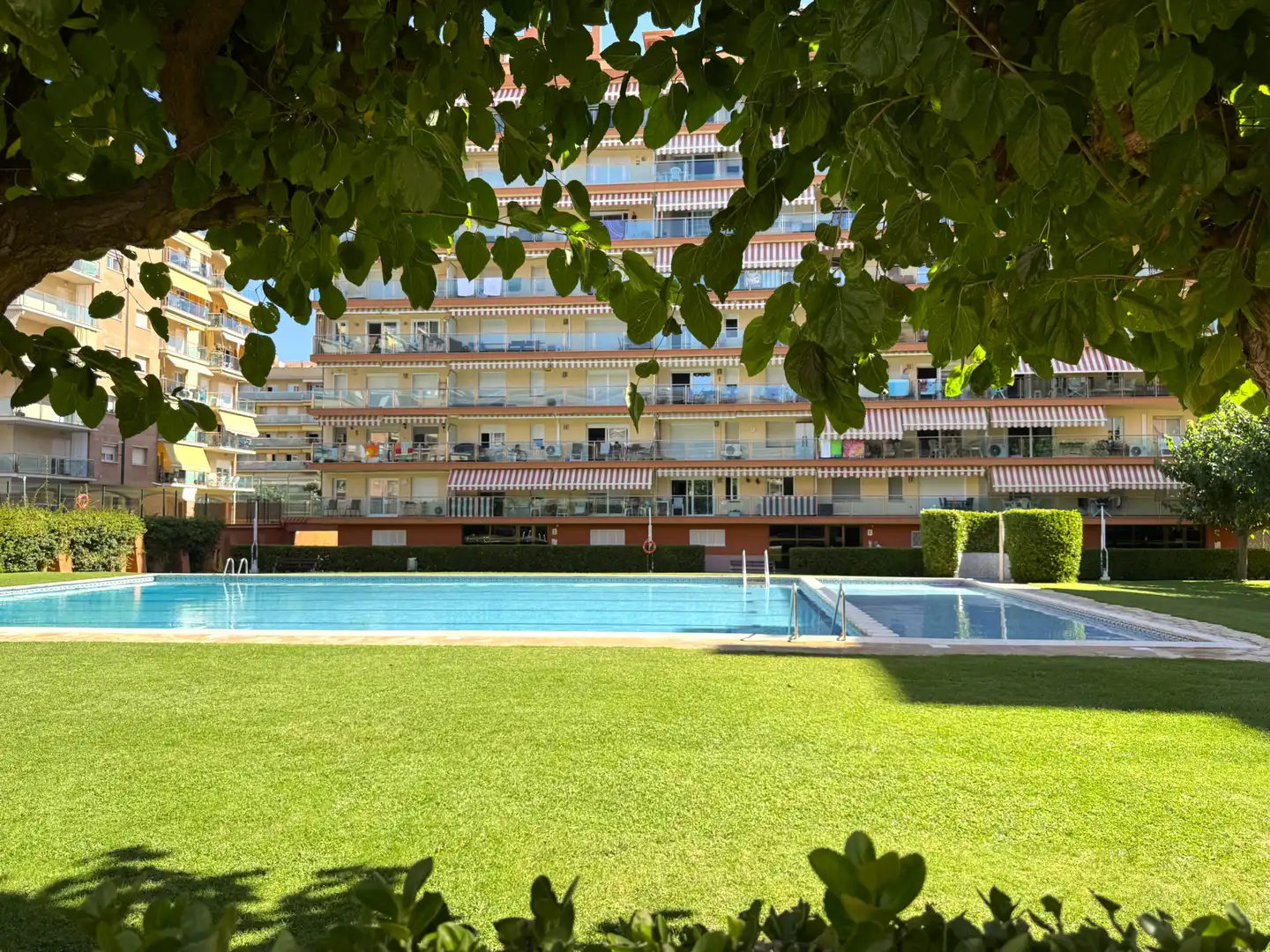 Swimming pool of Flat for sale in Santa Susanna  with Terrace, Furnished and Balcony