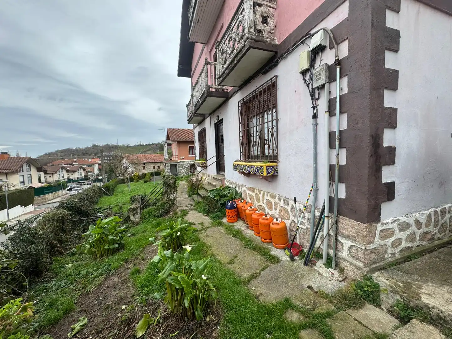 Vista exterior de Casa o chalet en venta en Astigarraga con Calefacción, Jardín privado y Amueblado