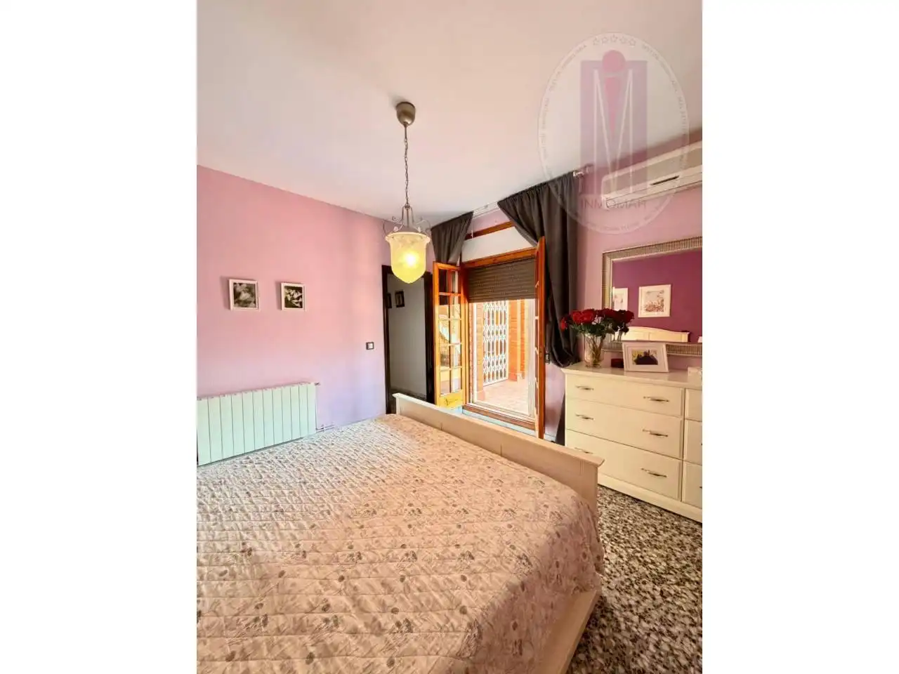 Habitación de Casa adosada en venta en Sitges con Aire acondicionado, Calefacción y Jardín privado