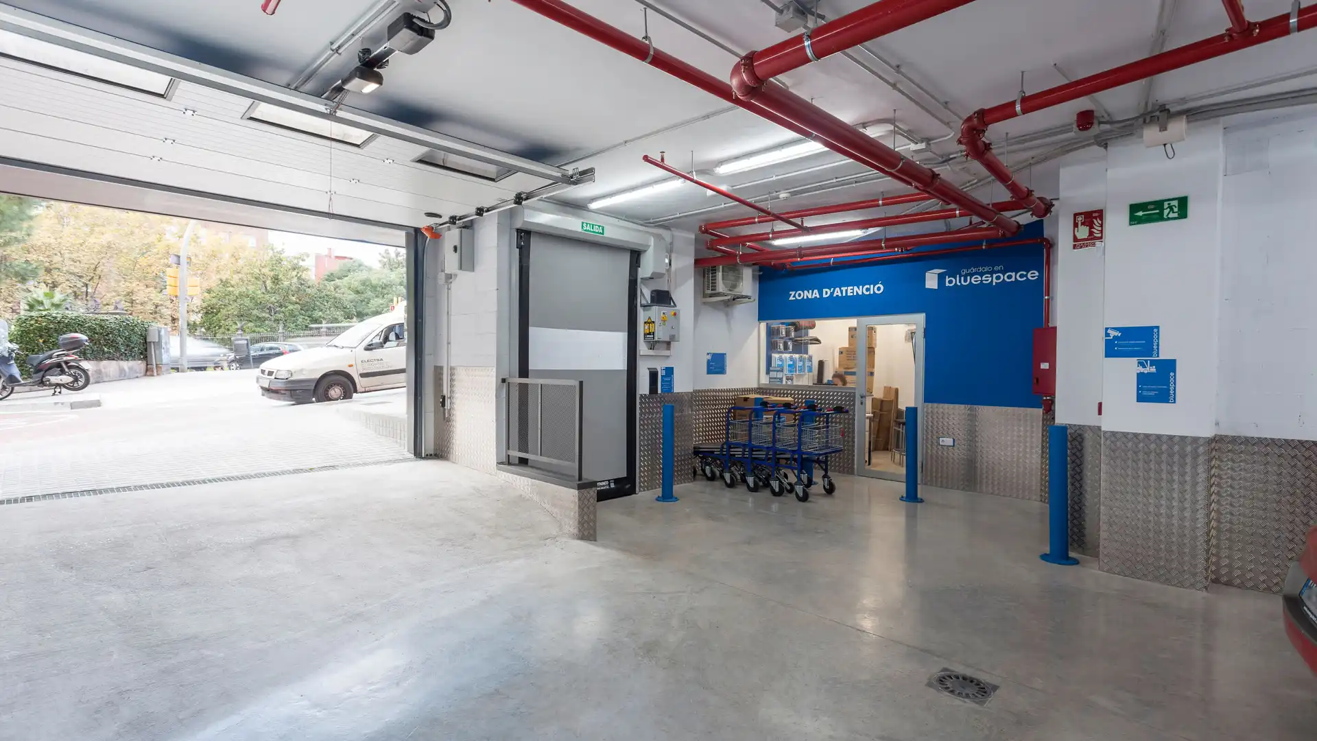 Traster de lloguer en  Barcelona Capital amb Alarma