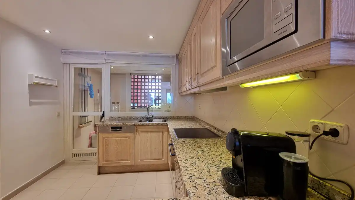 Wohnung mit Aufzug zum Verkauf in Estepona Pueblo, imagen 14