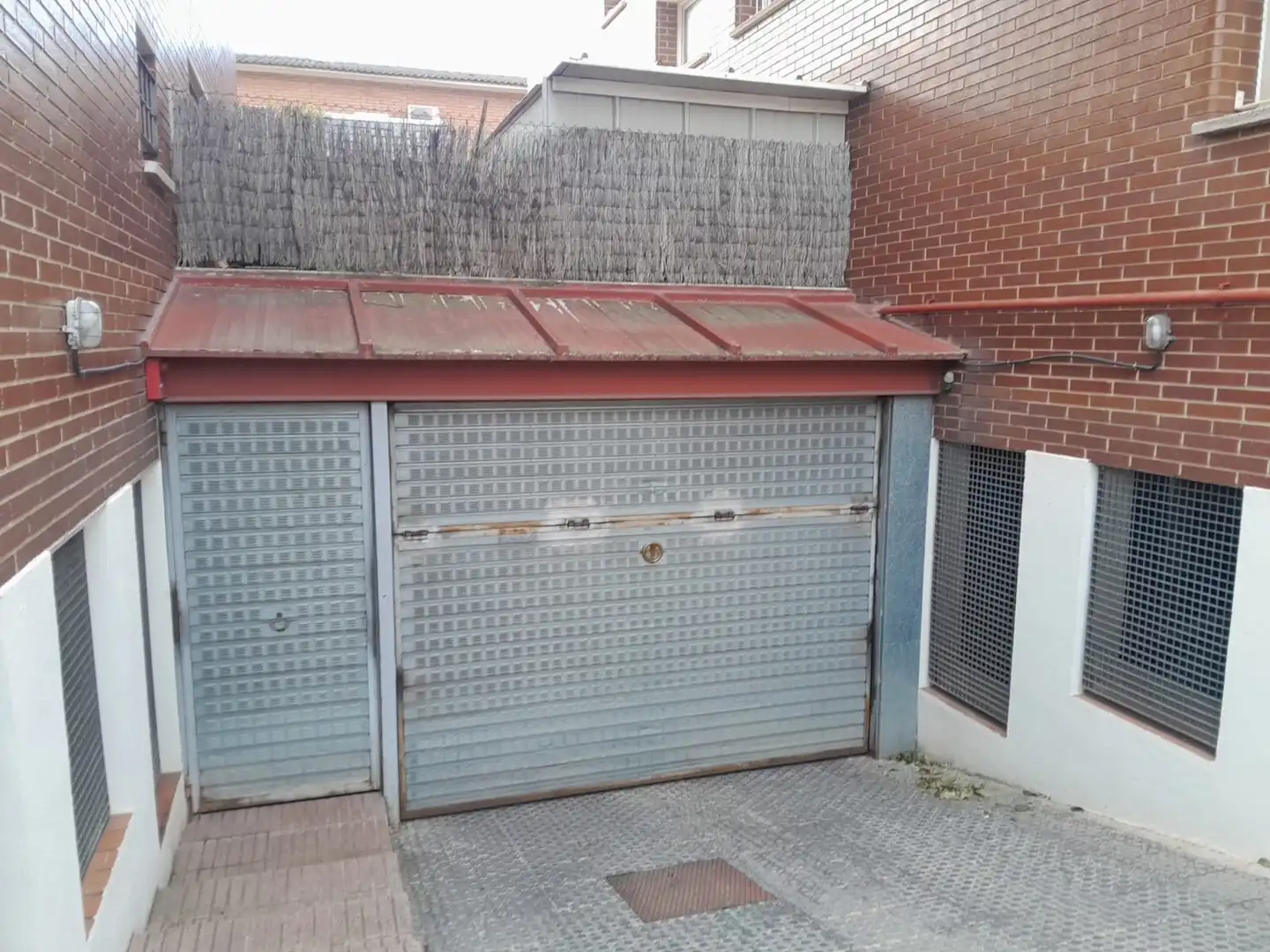 Aparcament de Garatge de lloguer en Montcada i Reixac