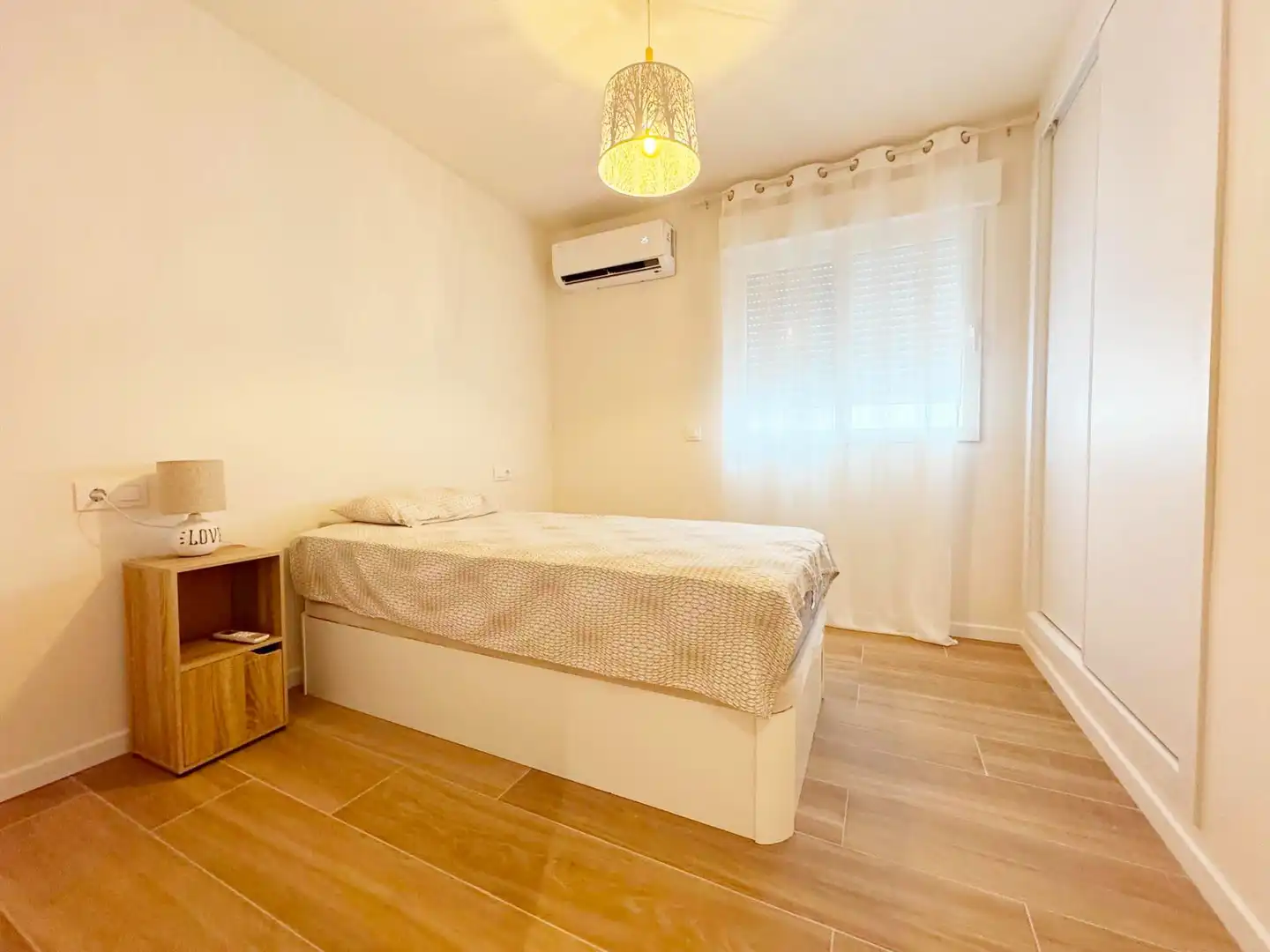 Bedroom of Flat for sale in Dénia  with Air Conditioner, Heating and Furnished