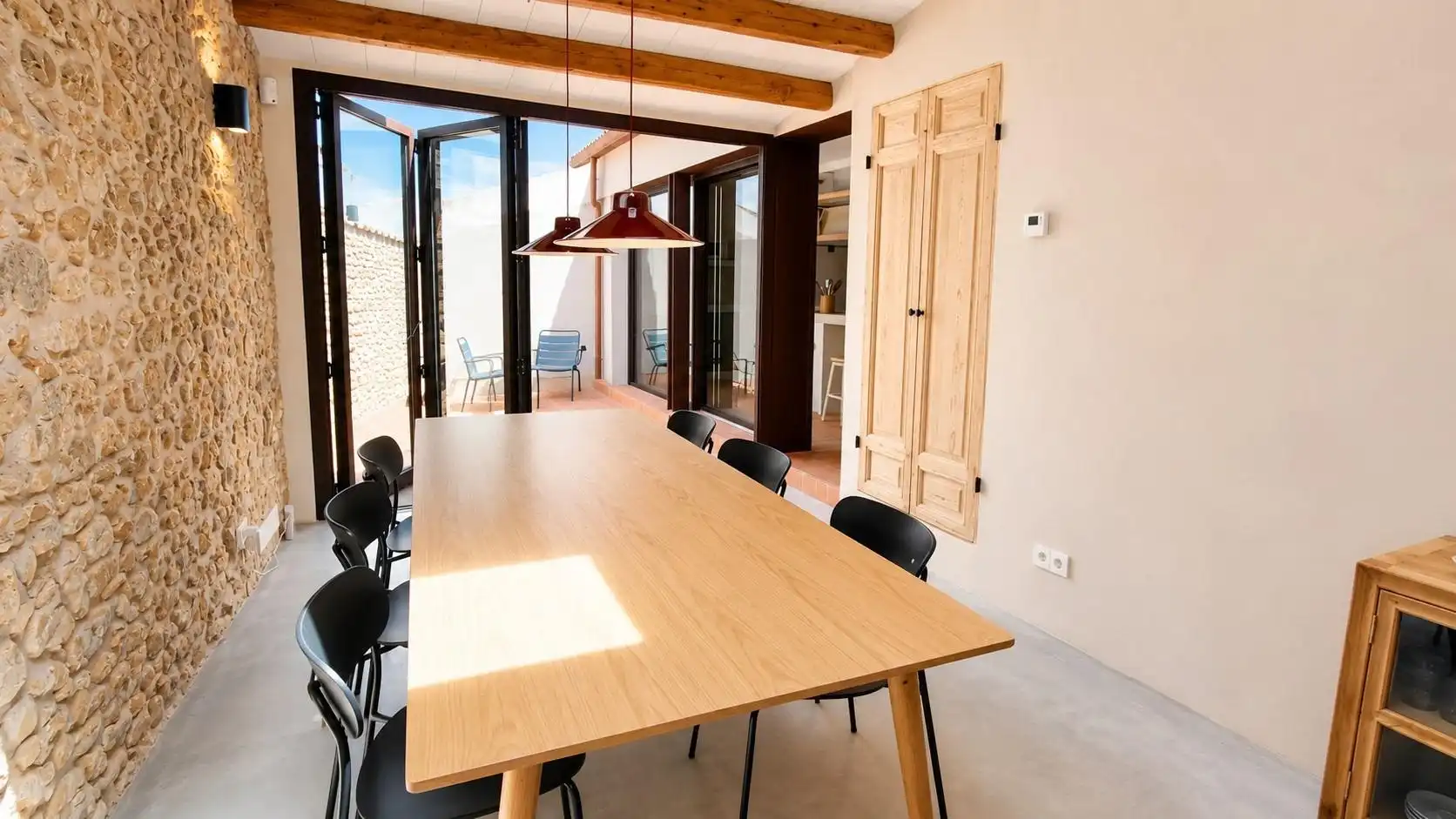 Menjador de Finca rústica de lloguer en Forallac amb Calefacció i Moblat