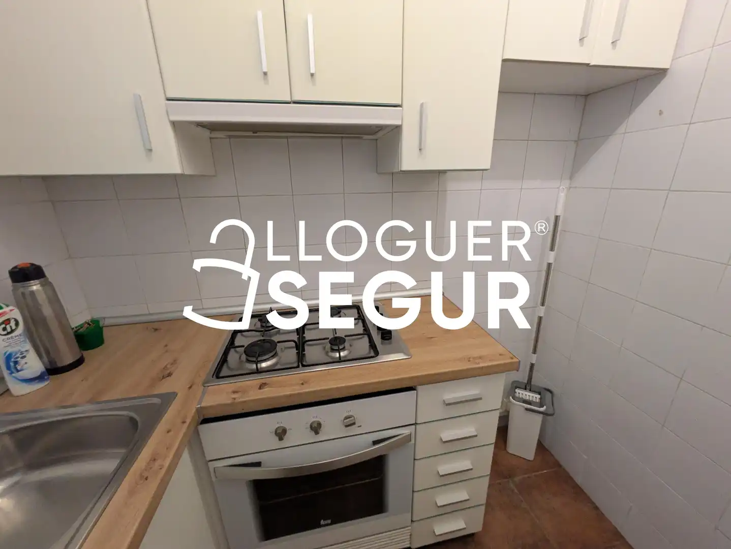 Piso de alquiler en Violant d'Hongria, Sants