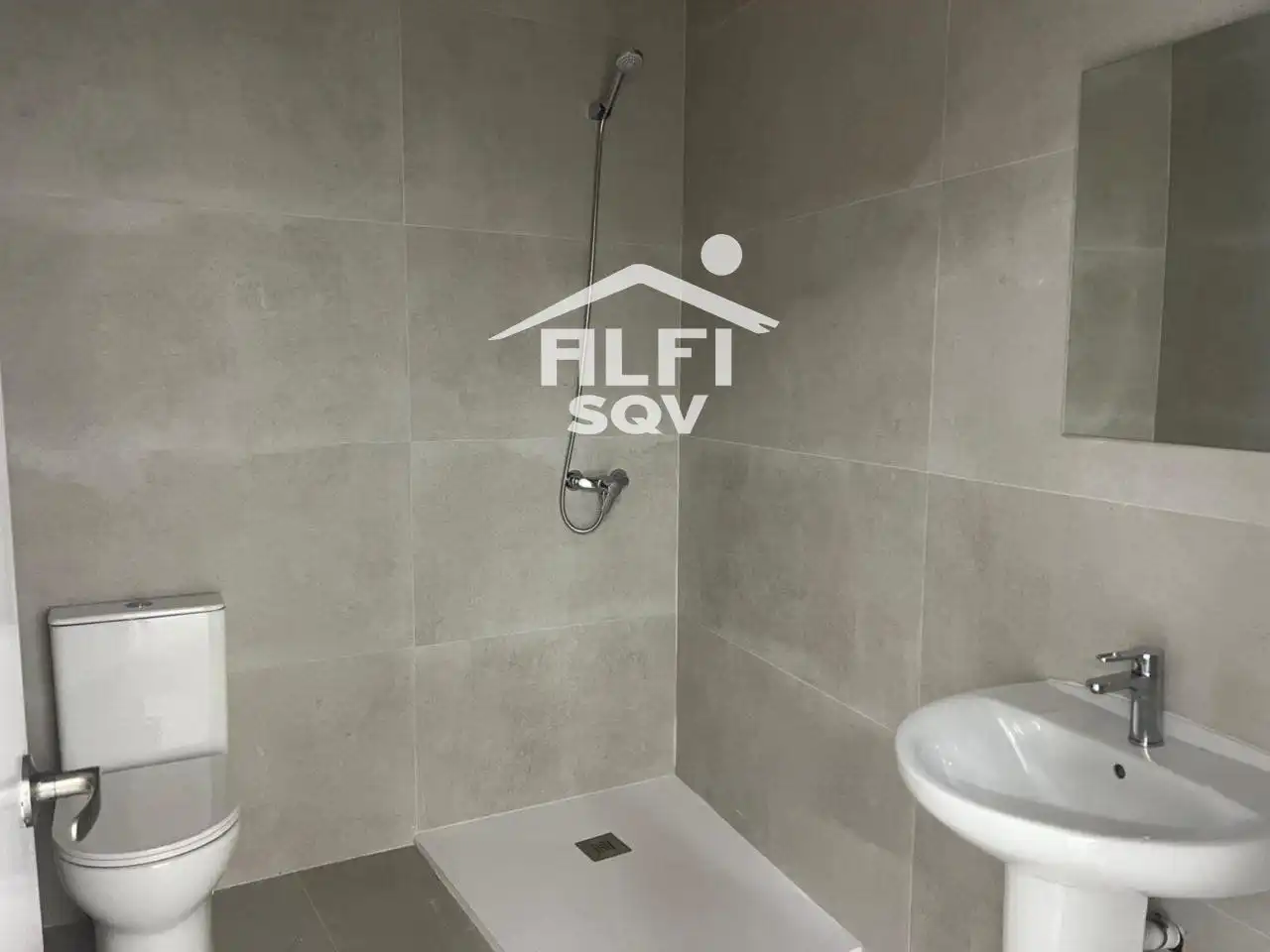 Local comercial en alquiler en MONTSERRAT, imagen 5