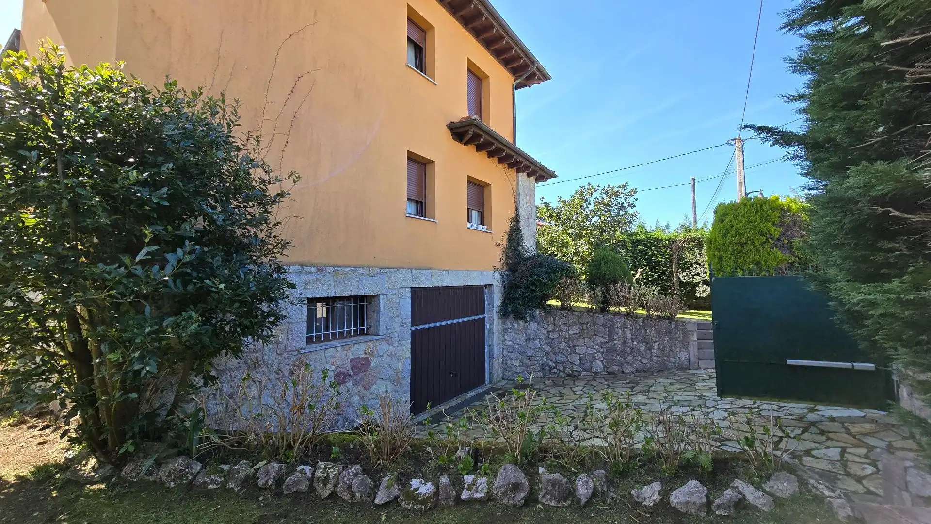 Exterior view of Houses for sale in Llanes  with Heating, Private garden and Terrace