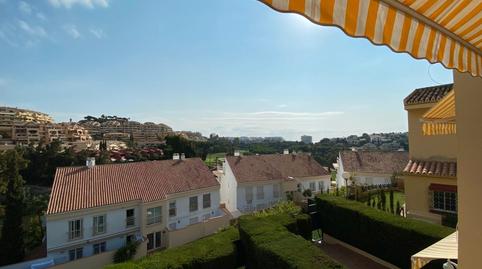 Foto 3 de Casa adosada en venda a Nueva Torrequebrada, Málaga