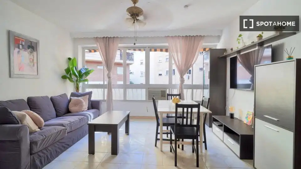 Room in La Victoria