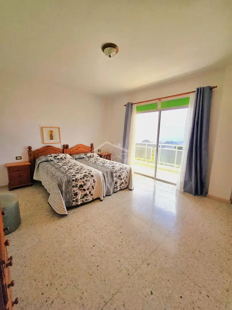 Dormitori de Casa o xalet en venda en Arona amb Terrassa