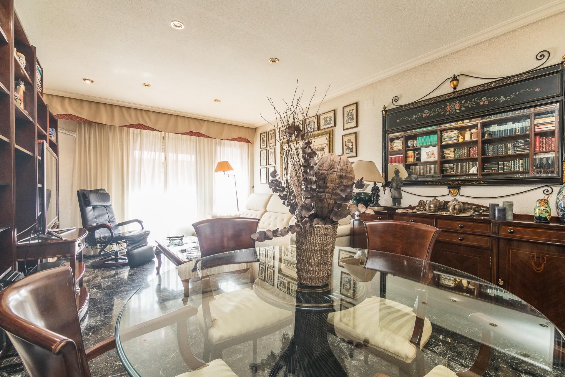 Living room of Flat for sale in Elche / Elx  with Air Conditioner, Heating and Terrace