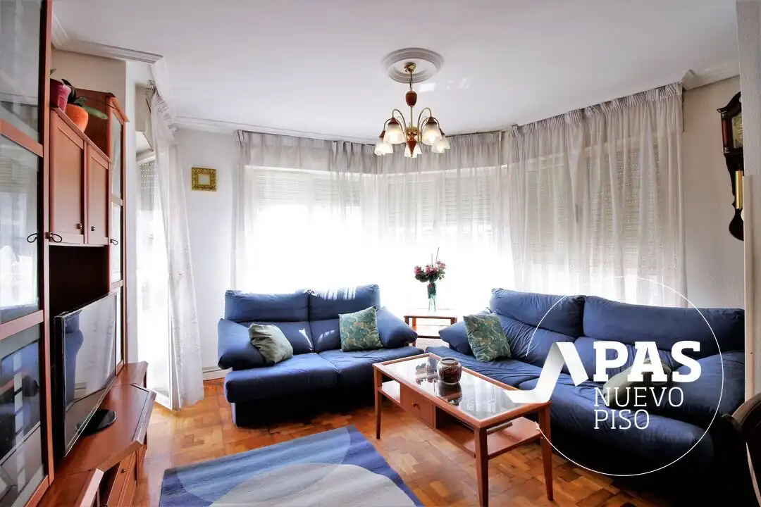 Living room of Flat for sale in Santander  with Heating and Terrace
