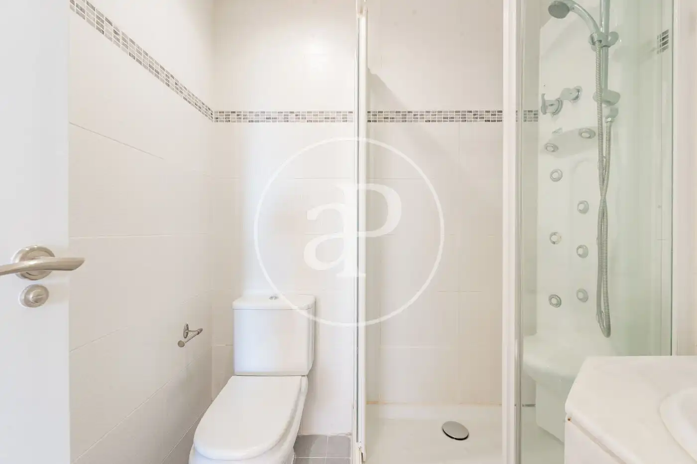 Baño de Piso en venta en Fuencarral - El Pardo